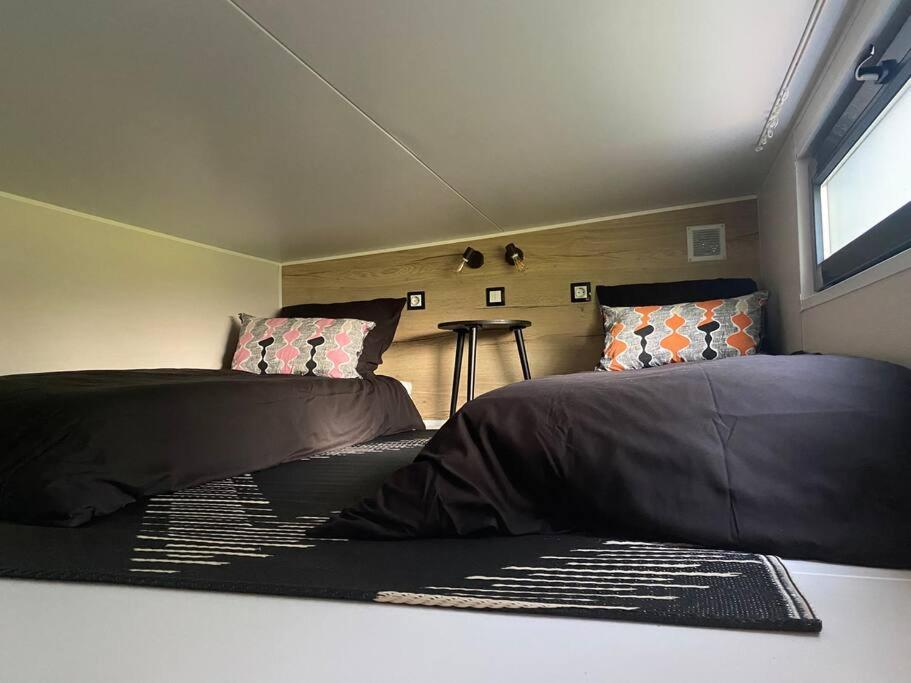 Tiny House Sur Terrain Boise A 10 Mn De La Mer Férel Exteriér fotografie